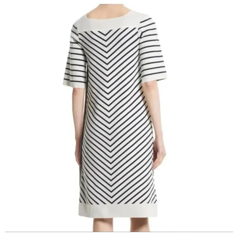 Tory Burch White &‎ Blue Half Sleeve Square Neck Anya Chevron Dress Size XS